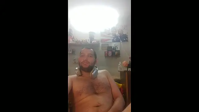 BISEXGOOD777 online show from 29, 5, 2026