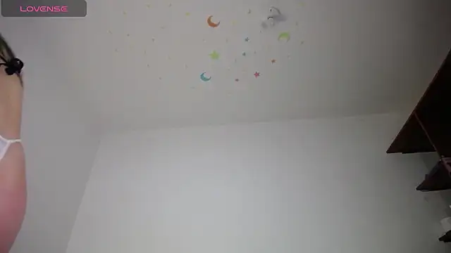 Laila Laly online show from 31, 12, 2024