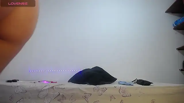 Laila Laly online show from 25, 1, 2025