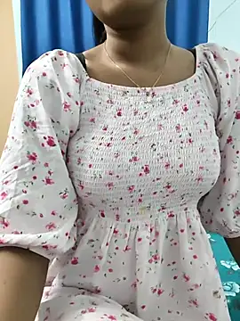 Snapshot of yhona_darling chatting on 11, 4, 2026 yhona darling online show from 11, 4, 2026