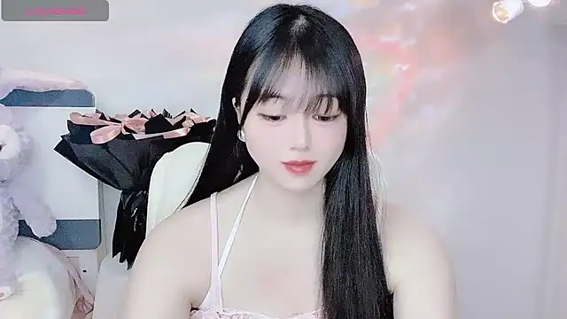 Snapshot of Lydia_170 chatting on 20, 1, 2025 Lydia 170 online show from 20, 1, 2025