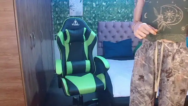 BurningVenus12 online show from 14, 3, 2026