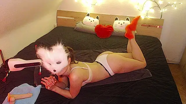 kleinelea123 online show from 22, 1, 2025