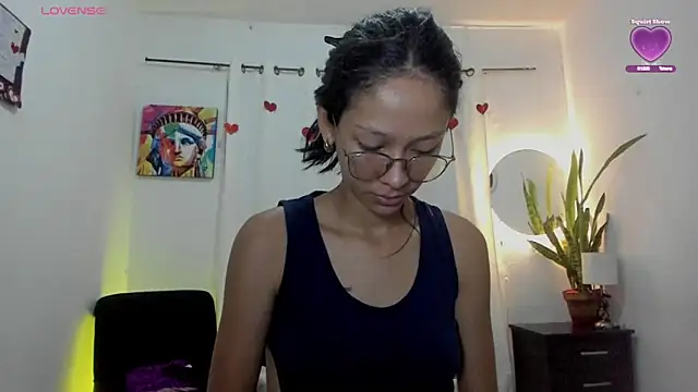 Snapshot of Sophie_sweett19 chatting on 12, 2, 2026 Sophie sweett19 online show from 12, 2, 2026