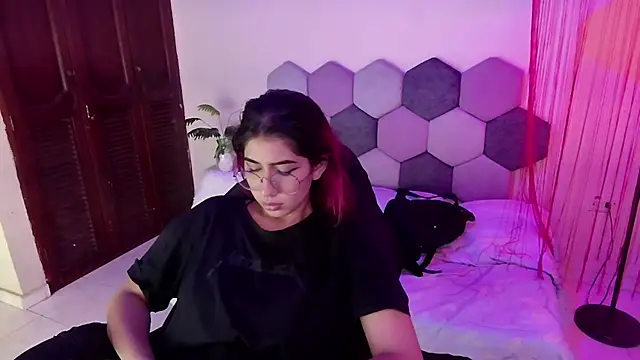 Horny tgn online show from 14, 3, 2026