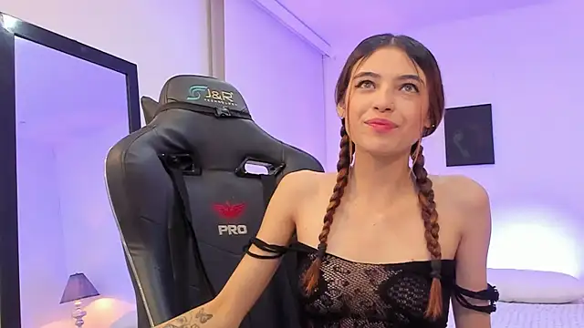 sofiarouge online show from 27, 11, 2025