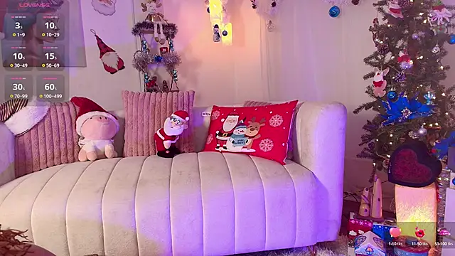 Snapshot of HANNAH_LOVEE chatting on 13, 12, 2024 HANNAH LOVEE online show from 13, 12, 2024