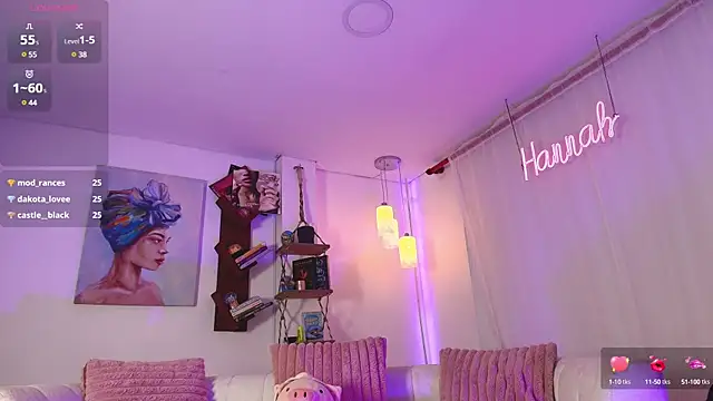 Snapshot of HANNAH_LOVEE chatting on 11, 1, 2025 HANNAH LOVEE online show from 11, 1, 2025