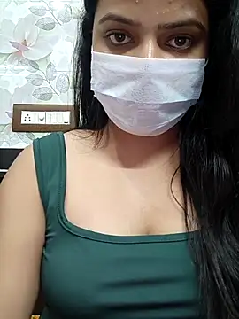 Myloveurvi online show from 23, 4, 2026