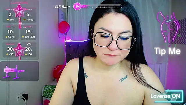 Snapshot of _curvy_latina chatting on 11, 2, 2025 curvy latina online show from 11, 2, 2025