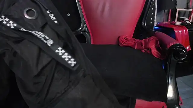 LusstCruella online show from 21, 1, 2025