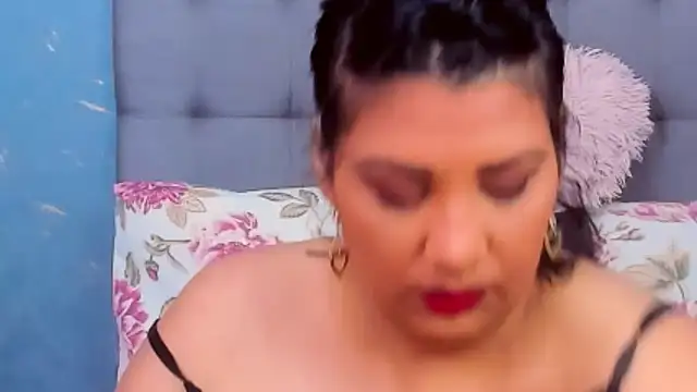 AmyCubes online show from 10, 2, 2025