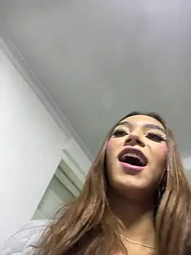 Nikol Rang   online show from 5, 3, 2025