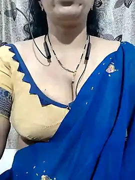 Snapshot of bhuvana555 chatting on 6, 12, 2024 bhuvana555 online show from 6, 12, 2024