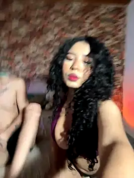 G Poseidon y Cloe online show from 23, 11, 2025