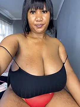Snapshot of MayaPassion chatting on 28, 9, 2025 MayaPassion online show from 28, 9, 2025
