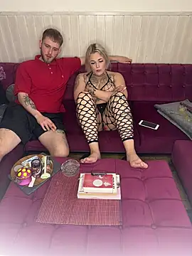 Snapshot of elina_may chatting on 8, 3, 2025 elina may online show from 8, 3, 2025