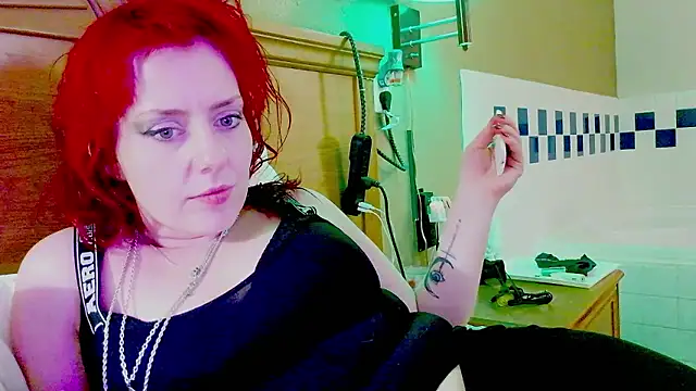 SkarlettRose96 online show from 14, 3, 2026