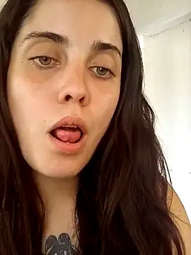 Snapshot of lucylovles chatting on 28, 1, 2025 lucylovles online show from 28, 1, 2025