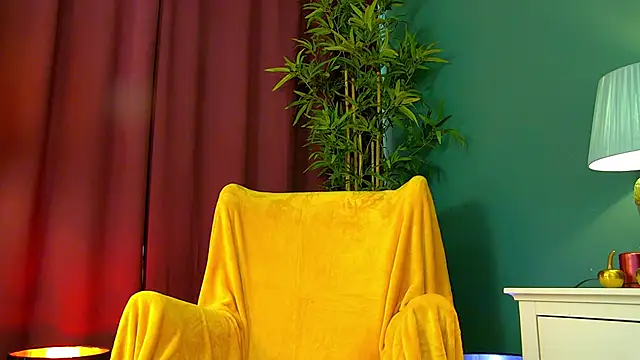 Foxxxy MILF online show from 10, 3, 2025