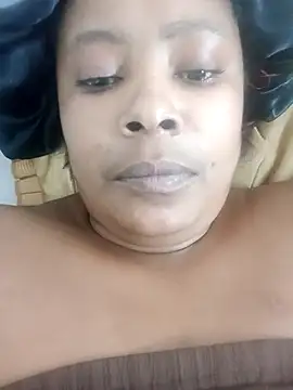 2Sweetysmile online show from 12, 3, 2026