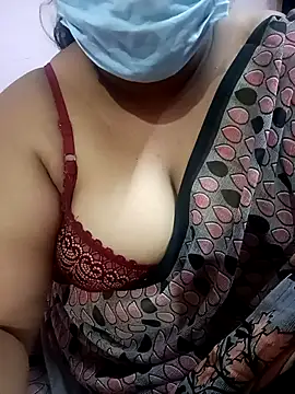 Snapshot of maadhangi chatting on 27, 10, 2025 maadhangi online show from 27, 10, 2025