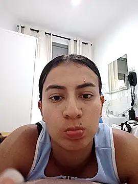 Snapshot of Alaia_Love77 chatting on 22, 5, 2026 Alaia Love77 online show from 22, 5, 2026