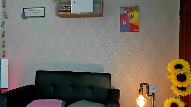 Snapshot of Alaia_Love77 chatting on 9, 7, 2026 Alaia Love77 online show from 9, 7, 2026