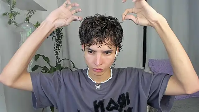 santy-kitty online show from 16, 12, 2025