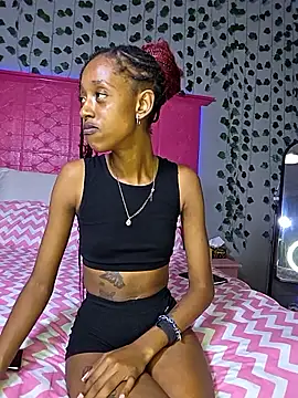 Snapshot of 02Boitybaby chatting on 2, 6, 2026 02Boitybaby online show from 2, 6, 2026