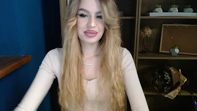 Snapshot of Your_Jessy chatting on 18, 12, 2024 Your Jessy online show from 18, 12, 2024