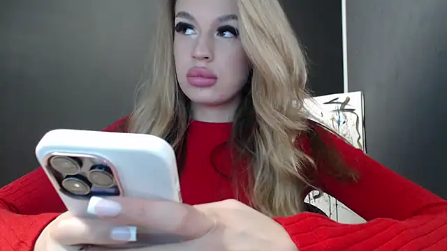 Snapshot of Your_Jessy chatting on 10, 9, 2025 Your Jessy online show from 10, 9, 2025