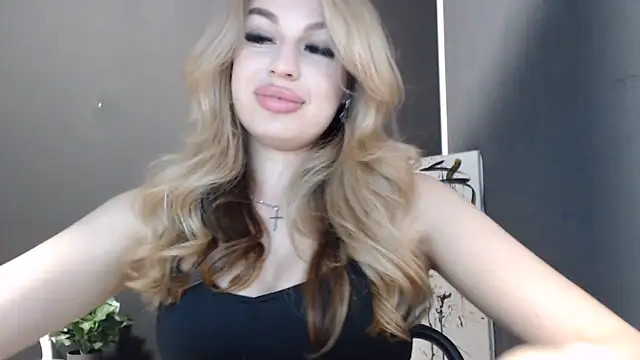 Snapshot of Your_Jessy chatting on 7, 6, 2026 Your Jessy online show from 7, 6, 2026