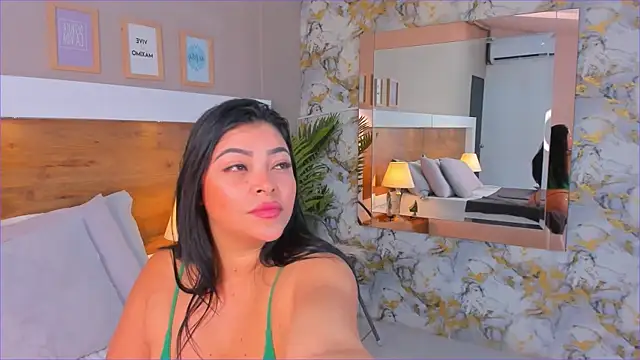 EmaBakker online show from 29, 11, 2025