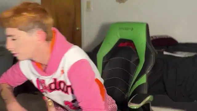 Snapshot of twentywithafelonyy chatting on 20, 11, 2025 twentywithafelonyy online show from 20, 11, 2025