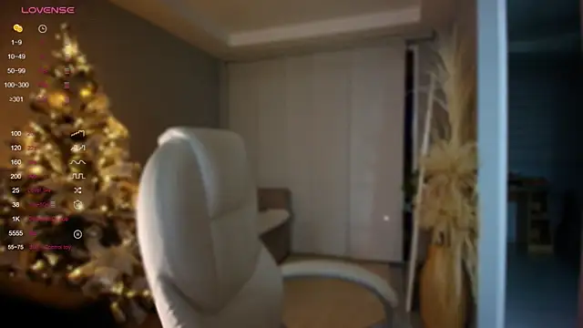 auroracaruso11 online show from 19, 12, 2024