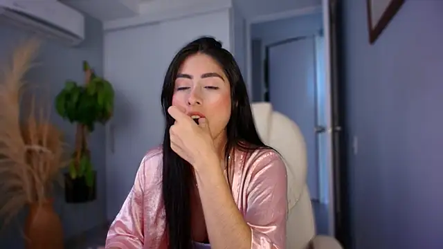 auroracaruso11 online show from 30, 9, 2025