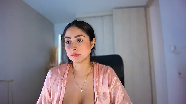 Snapshot of auroracaruso11 chatting on 15, 7, 2026 auroracaruso11 online show from 15, 7, 2026