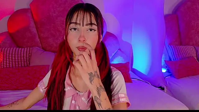 ParisFox  online show from 25, 2, 2026