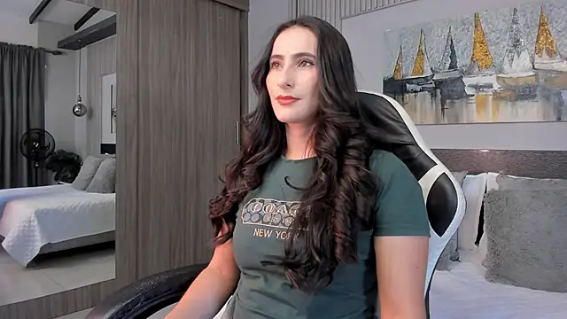 SaraGomez1 online show from 10, 7, 2026
