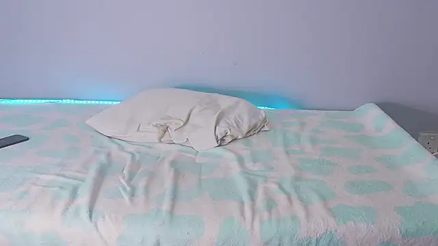 Snapshot of nethmisanjanaa chatting on 26, 1, 2025 nethmisanjanaa online show from 26, 1, 2025