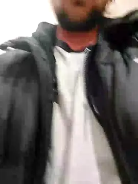 QcMisterv13 online show from 23, 12, 2025