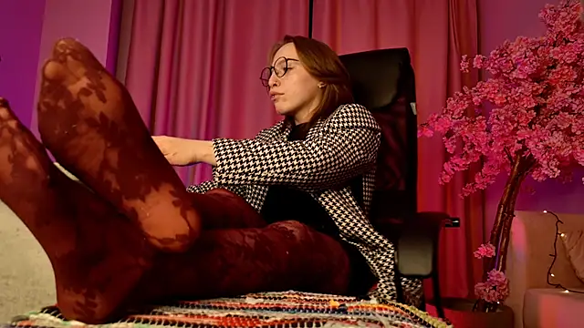 AphexQueen online show from 10, 10, 2025