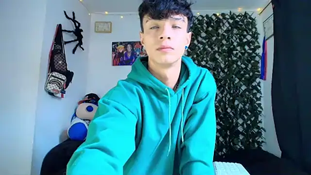 twink sebas  online show from 8, 2, 2025