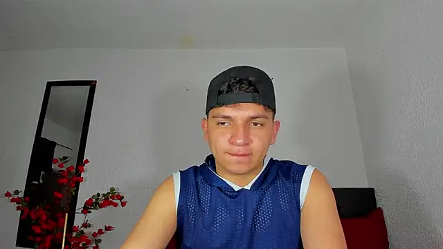 Danielbluestar online show from 26, 2, 2025