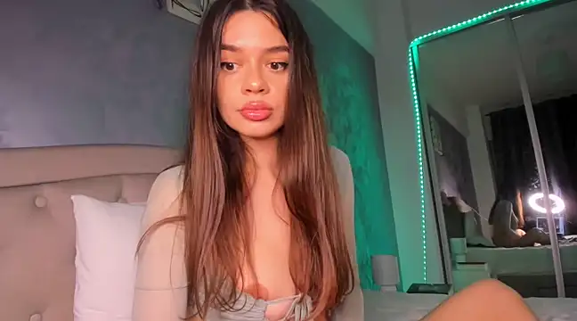 Snapshot of Miss_Medyson chatting on 29, 1, 2025 Miss Medyson online show from 29, 1, 2025