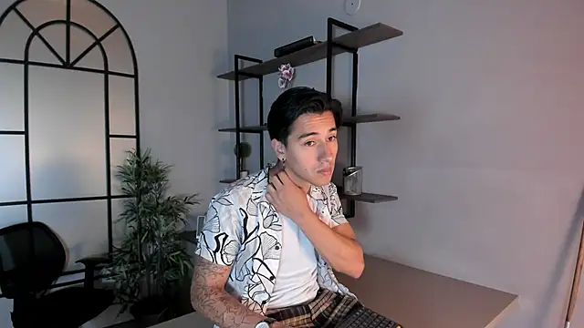 Andy Joy  online show from 26, 11, 2025