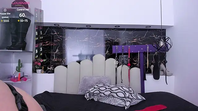 Kathia Armstrong online show from 27, 12, 2024