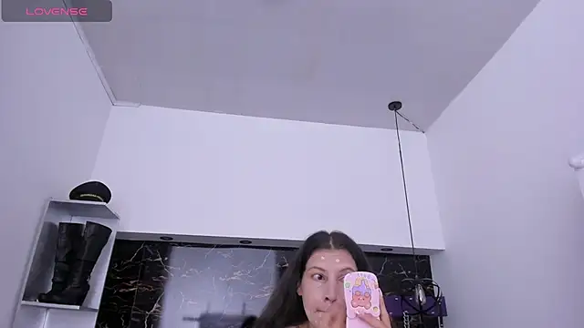 Kathia Armstrong online show from 8, 1, 2025