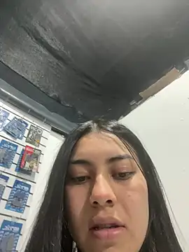 emily 22x online show from 31, 1, 2025